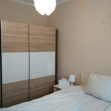 Apartament Edelmana Apartment Гожов Велкополски Екстериор снимка