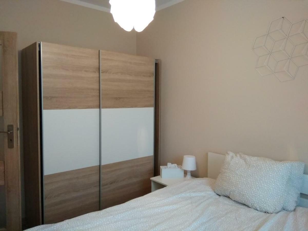 Apartament Edelmana Apartment Гожов Велкополски Екстериор снимка